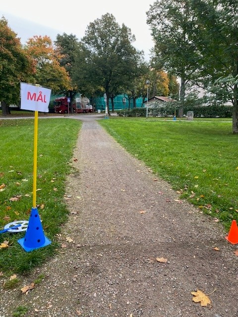 Målet på banan för skoljoggen